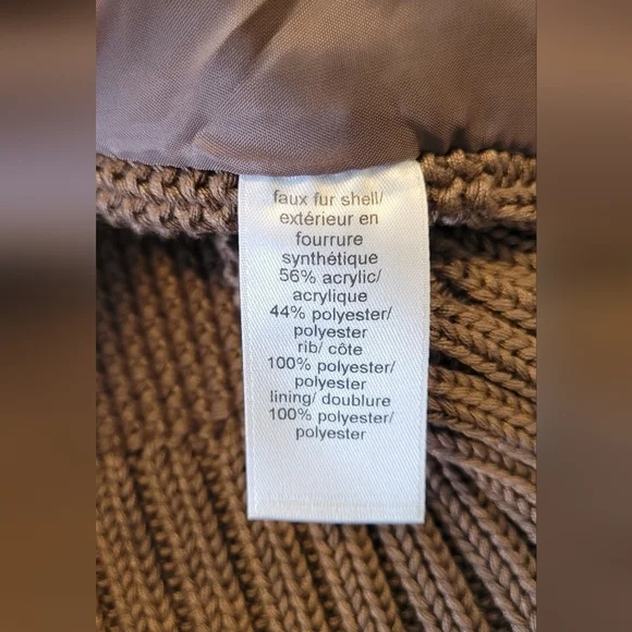 NWT $64 Women's Size XS Maurices Brown Faux Fur No Sleeve Vest Brand New Cute! - Picture 8 of 9